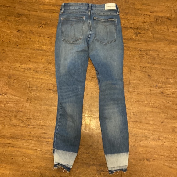 Calvin Klein Mid Rise Skinny Jeans with Faded Ends - Picture 5 of 6